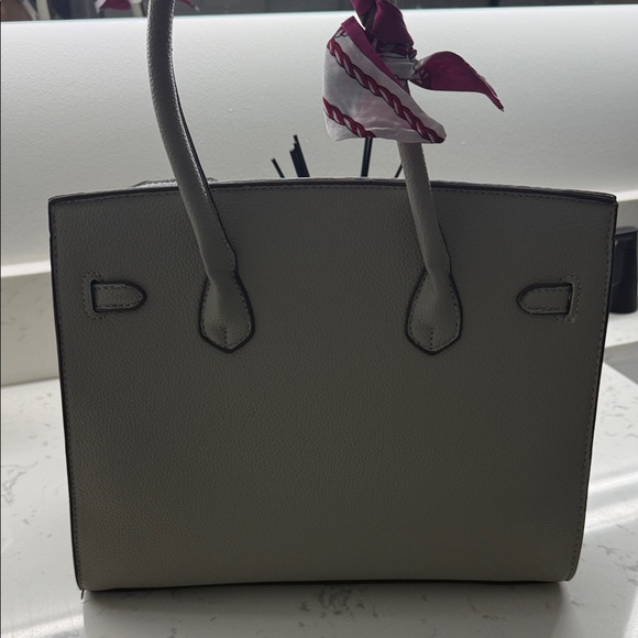 Chic Gray Satchel with Scarf Accent - Picture 4 of 5